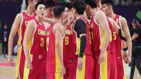 大乐透期号专家推荐：DYG狼队32DYG质合分析